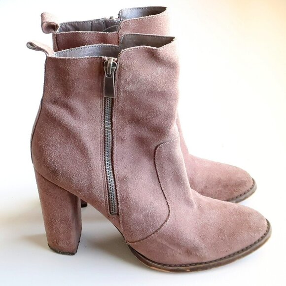 Steve Madden Roooler Beige Suede Leather Block Heel Ankle Boots / Booties Size 7 - Picture 2 of 15